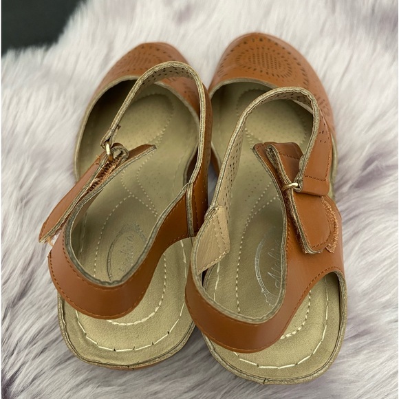 Atalina wedge sandal shoes - Picture 2 of 3